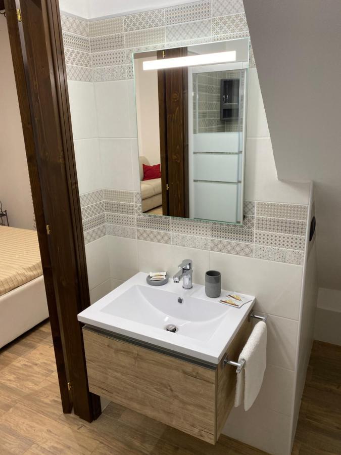 Vittoria Apartment Syracuse